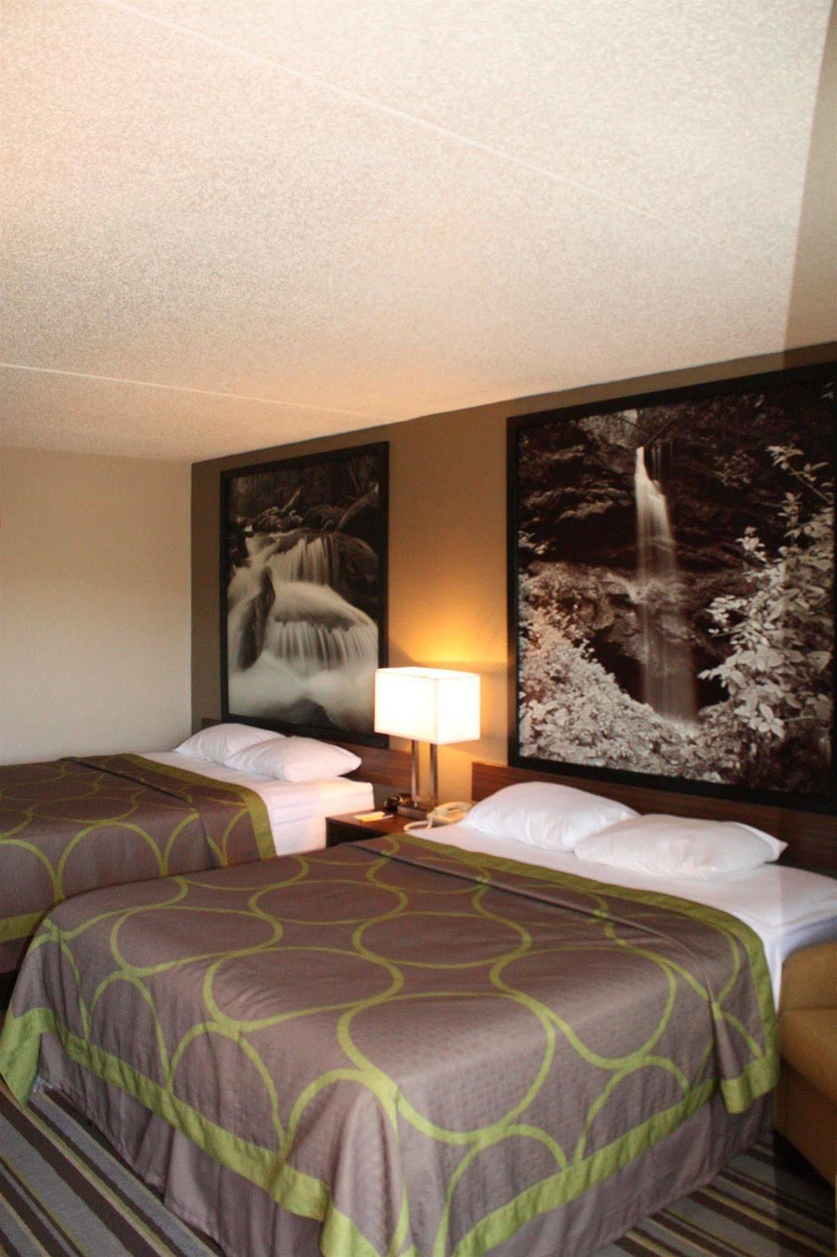 Super 8 By Wyndham Pigeon Forge-Emert St Exterior foto